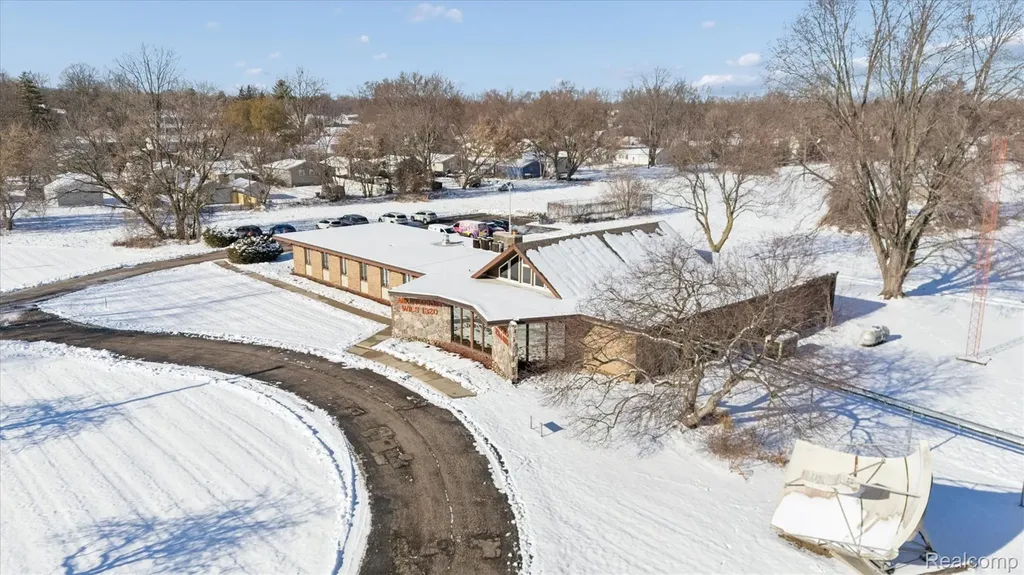 600 W Cavanaugh Road Lansing City MI 48910
