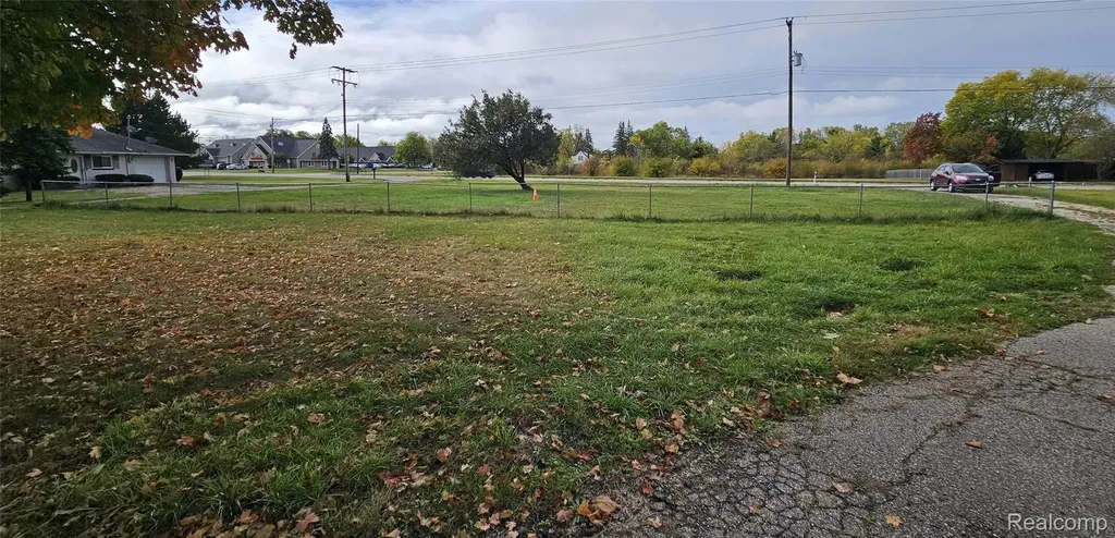 4022 Beecher Road Flint City MI 48532