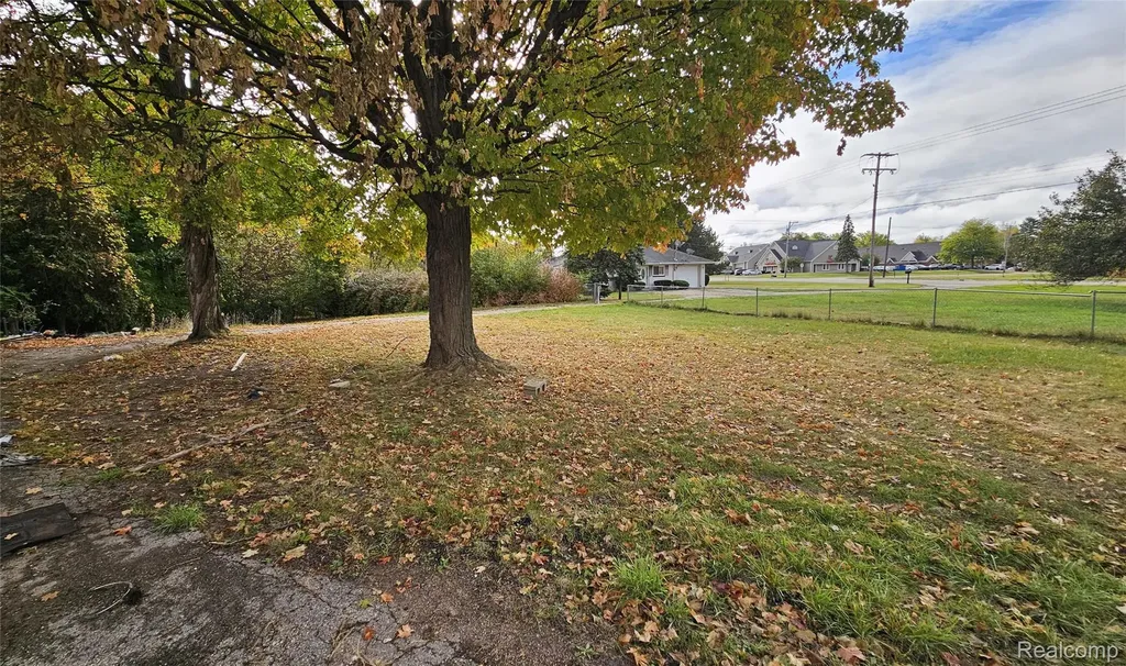 4022 Beecher Road Flint City MI 48532