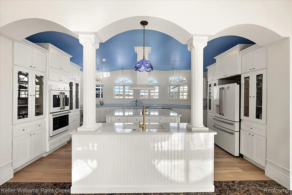 68050 Hillside Lane Washington Township MI 48095
