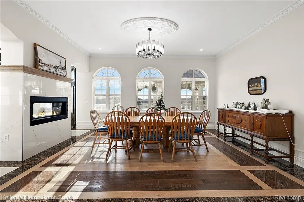 68050 Hillside Lane Washington Township MI 48095