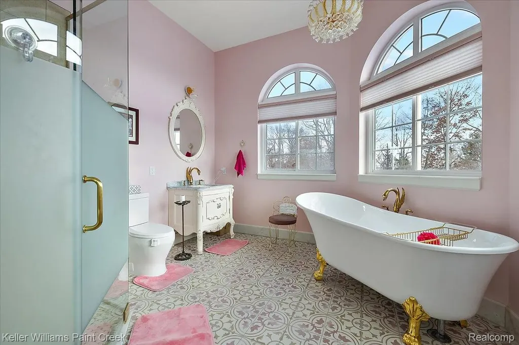 68050 Hillside Lane Washington Township MI 48095