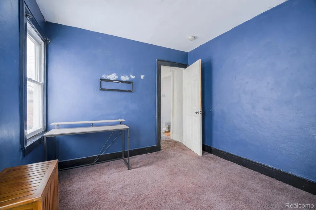 724 Robinwood Street Pontiac City MI 48340