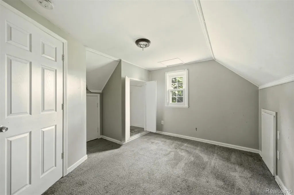 18718 Snowden Street Detroit City MI 48235