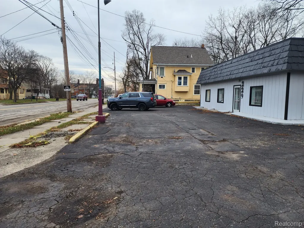229 W Cesar E Chavez Avenue Lansing City MI 48906