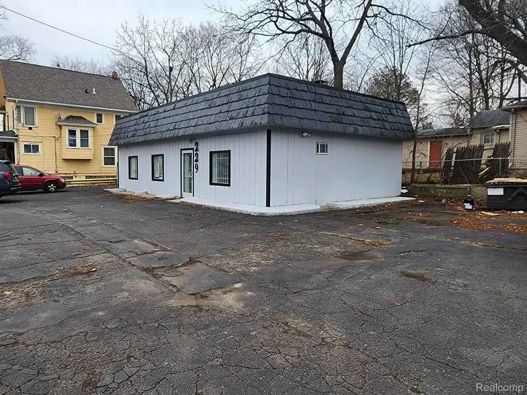 229 W Cesar E Chavez Avenue Lansing City MI 48906
