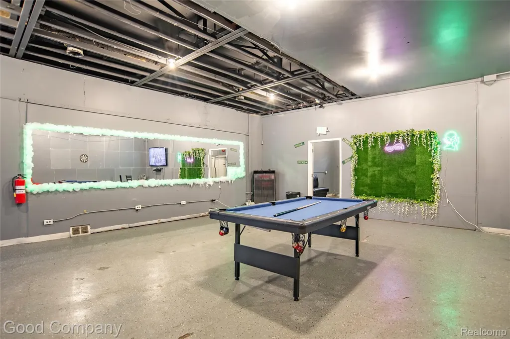 10717 W Mcnichols Road Detroit City MI 48221