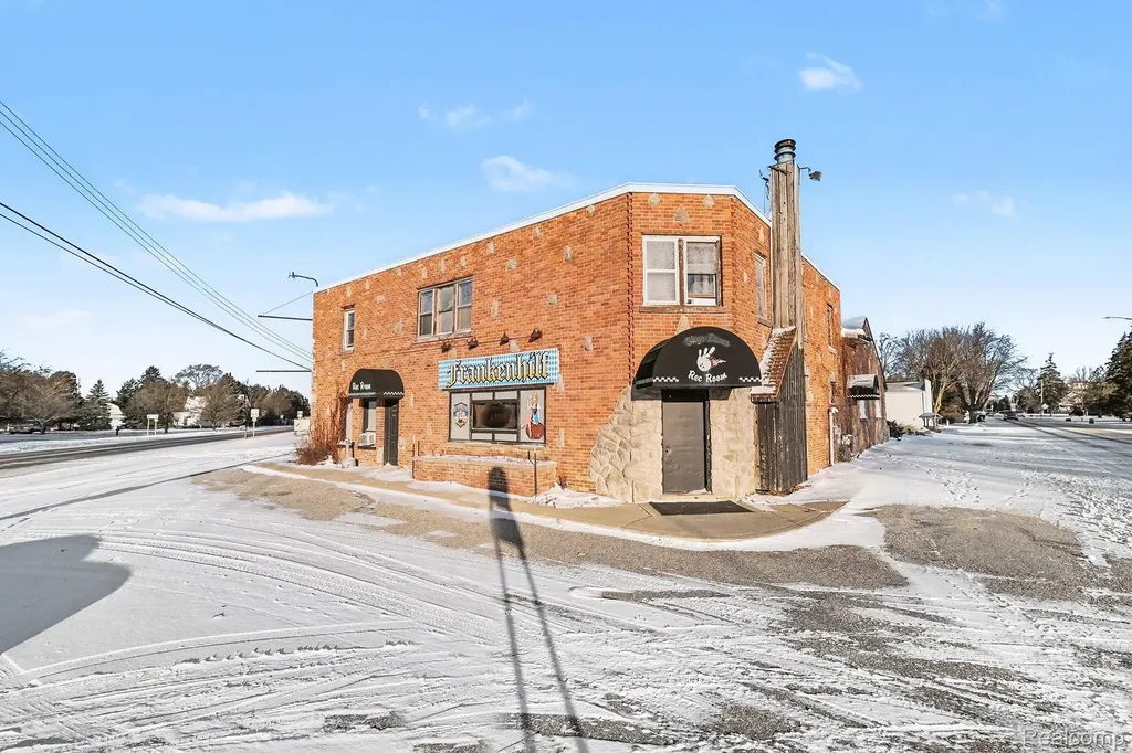 9500 W Saginaw Road Denmark Township MI 48758