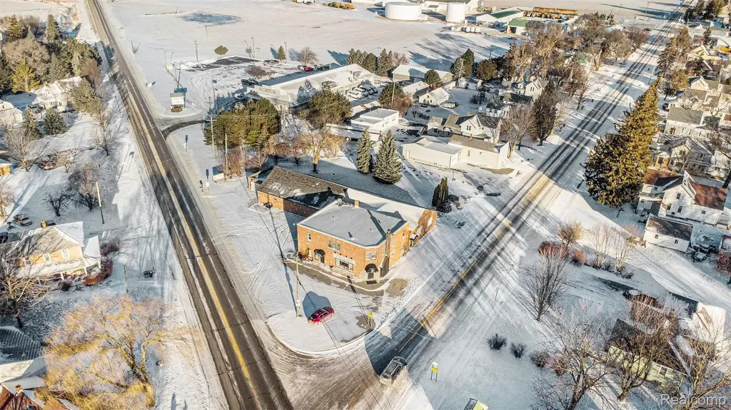 9500 W Saginaw Road Denmark Township MI 48758
