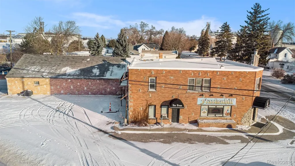 9500 W Saginaw Road Denmark Township MI 48758
