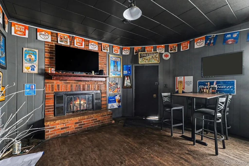 9500 W Saginaw Road Denmark Township MI 48758