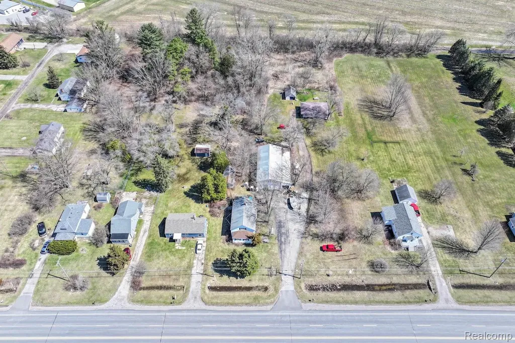 12181 Dixie Highway Birch Run Township MI 48415