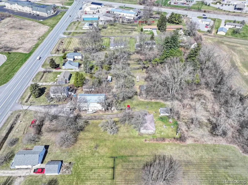 12181 Dixie Highway Birch Run Township MI 48415