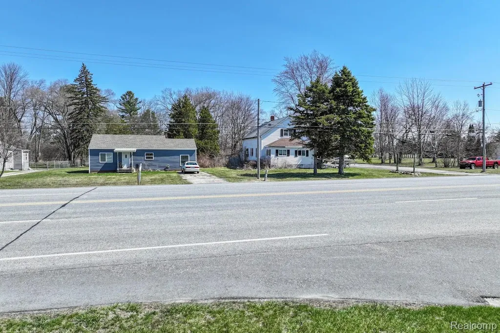 12181 Dixie Highway Birch Run Township MI 48415