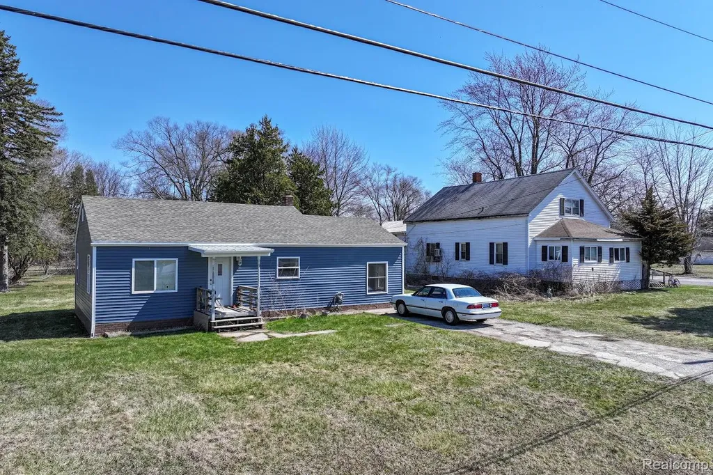 12181 Dixie Highway Birch Run Township MI 48415