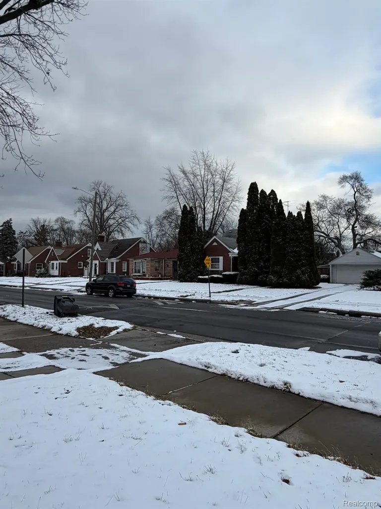 10643 Balfour Road Detroit City MI 48224