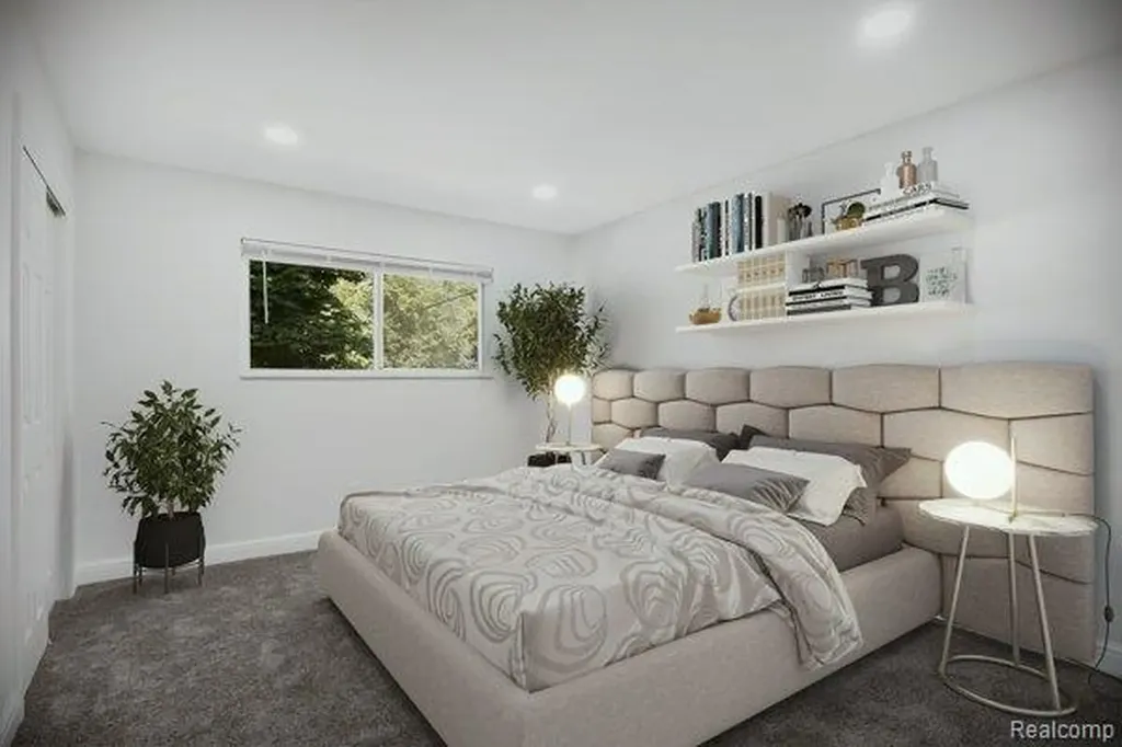 516 Neff Lane Grosse Pointe City MI 48230
