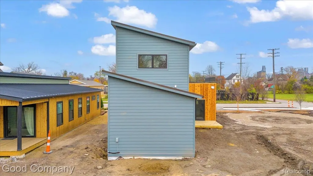 2801 16th Street Detroit City MI 48216