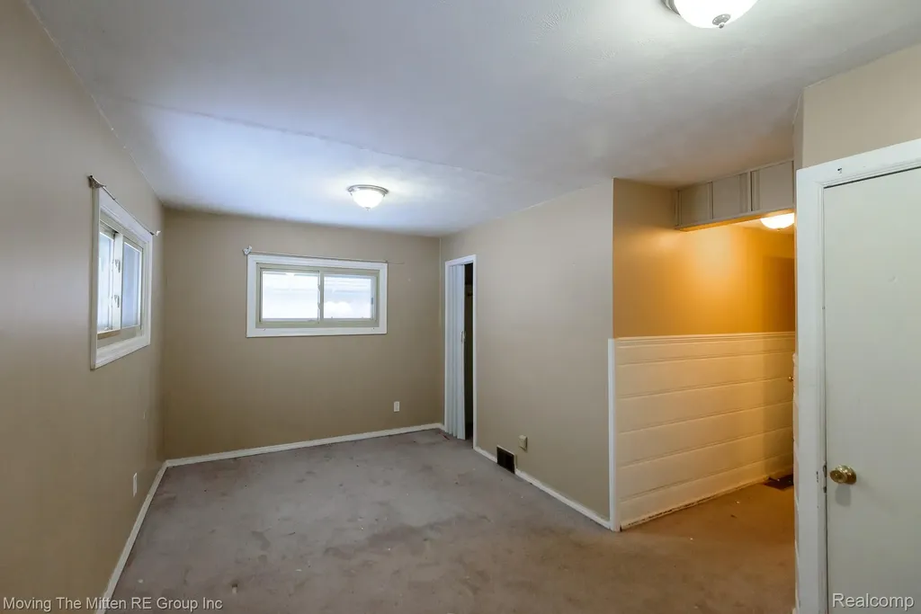 6198 Princess Street Taylor City MI 48180