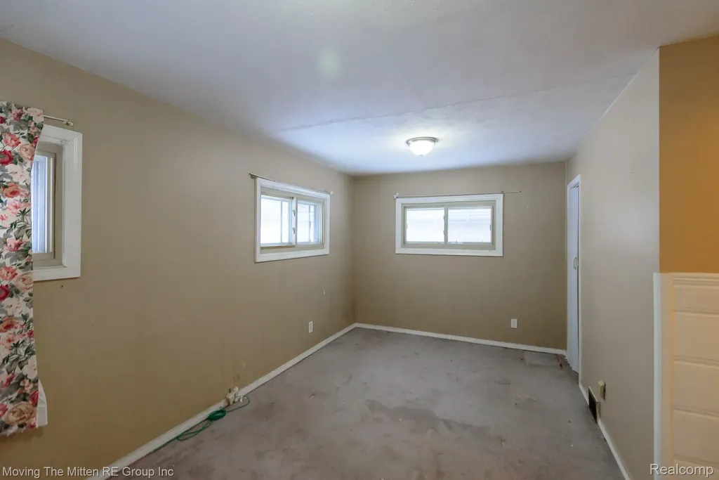 6198 Princess Street Taylor City MI 48180