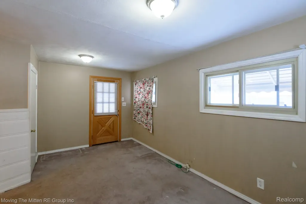 6198 Princess Street Taylor City MI 48180