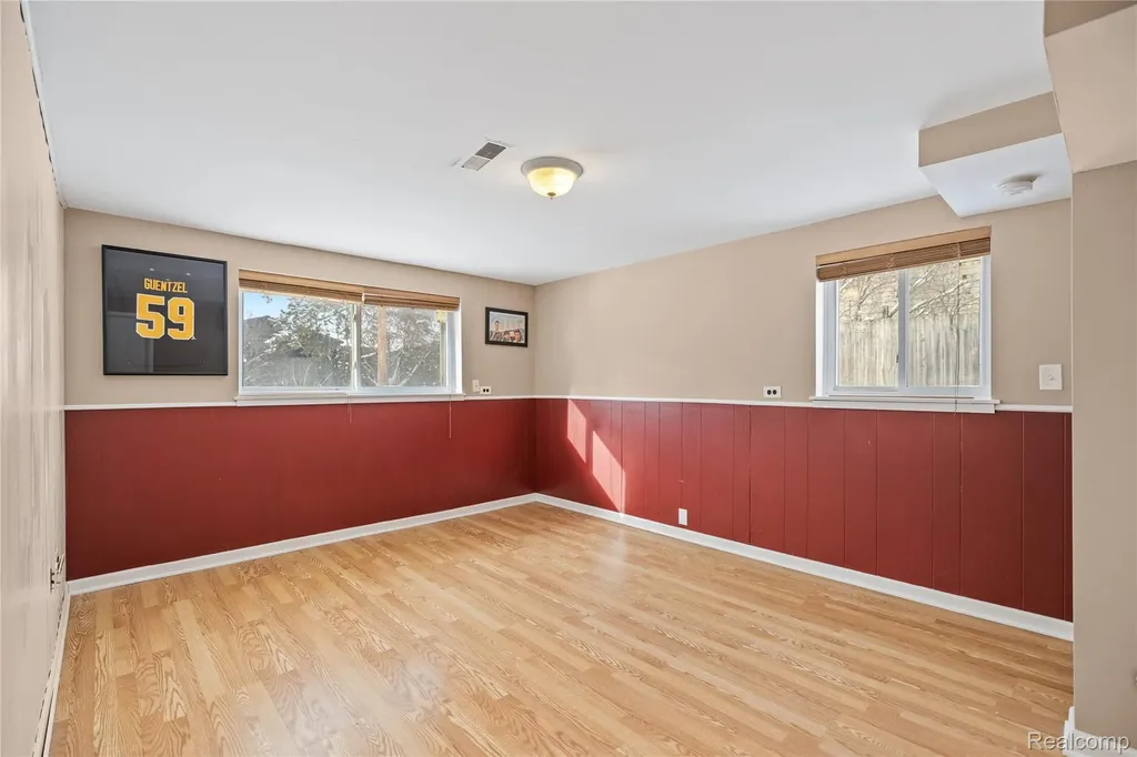 1451 Kenilworth Place Clawson City MI 48017