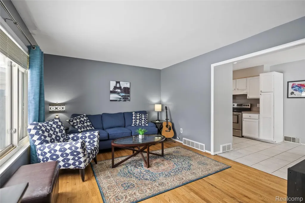 1451 Kenilworth Place Clawson City MI 48017