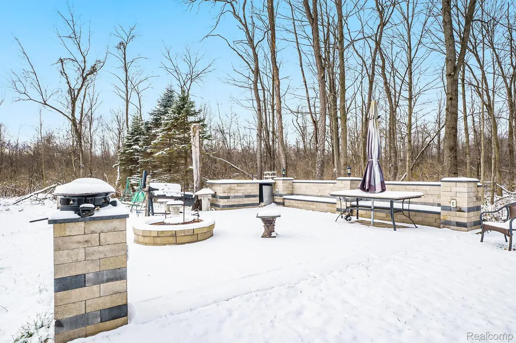 4661 S Sheridan Road Vassar Township MI 48768