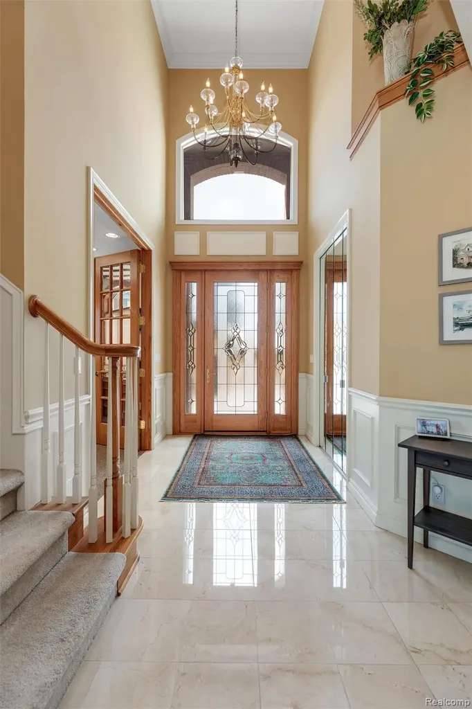 34330 Jefferson Avenue Harrison Charter Township MI 48045