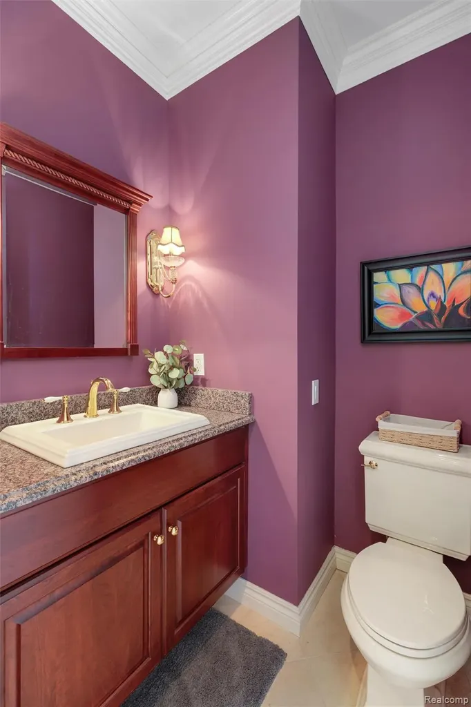 34330 Jefferson Avenue Harrison Charter Township MI 48045