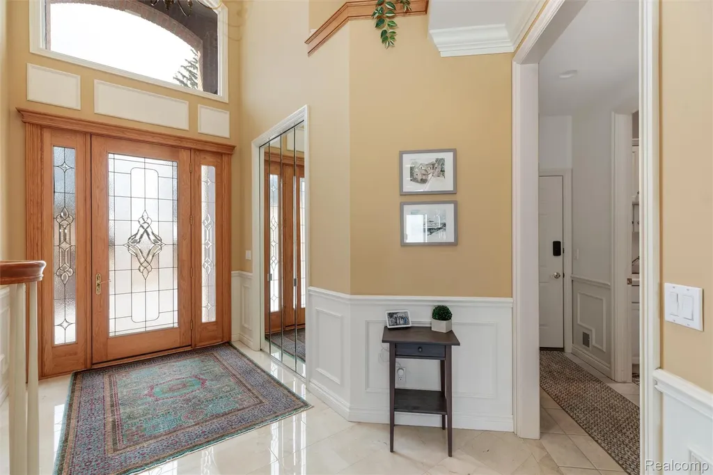 34330 Jefferson Avenue Harrison Charter Township MI 48045
