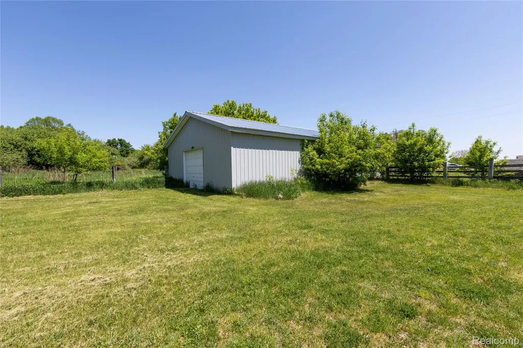 1130 S Gray Road Ogemaw Township MI 48661
