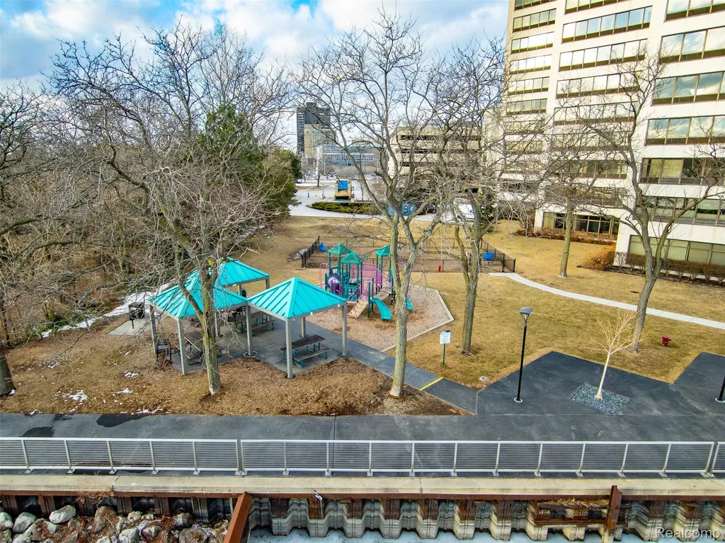 1001 W Jefferson Avenue Detroit City MI 48226