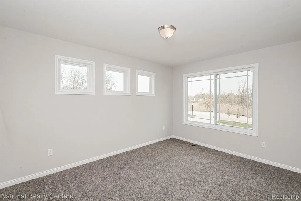 53234 Woodland Meadows Chesterfield Township MI 48047