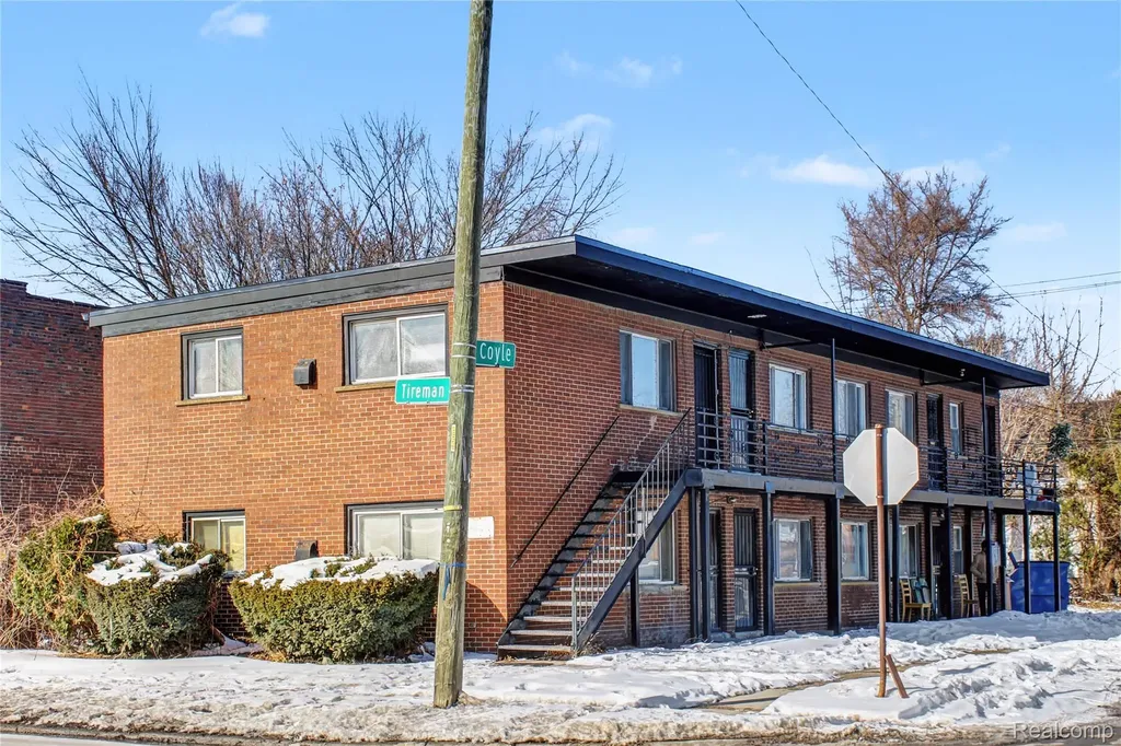 15100 Tireman Street Detroit City MI 48228