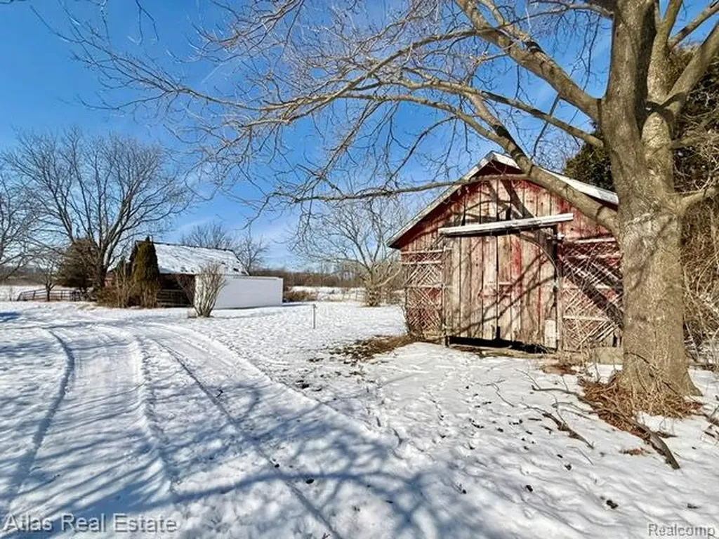 7448 Gale Road Atlas Township MI 48439