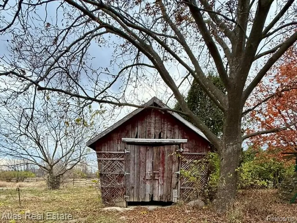 7448 Gale Road Atlas Township MI 48439