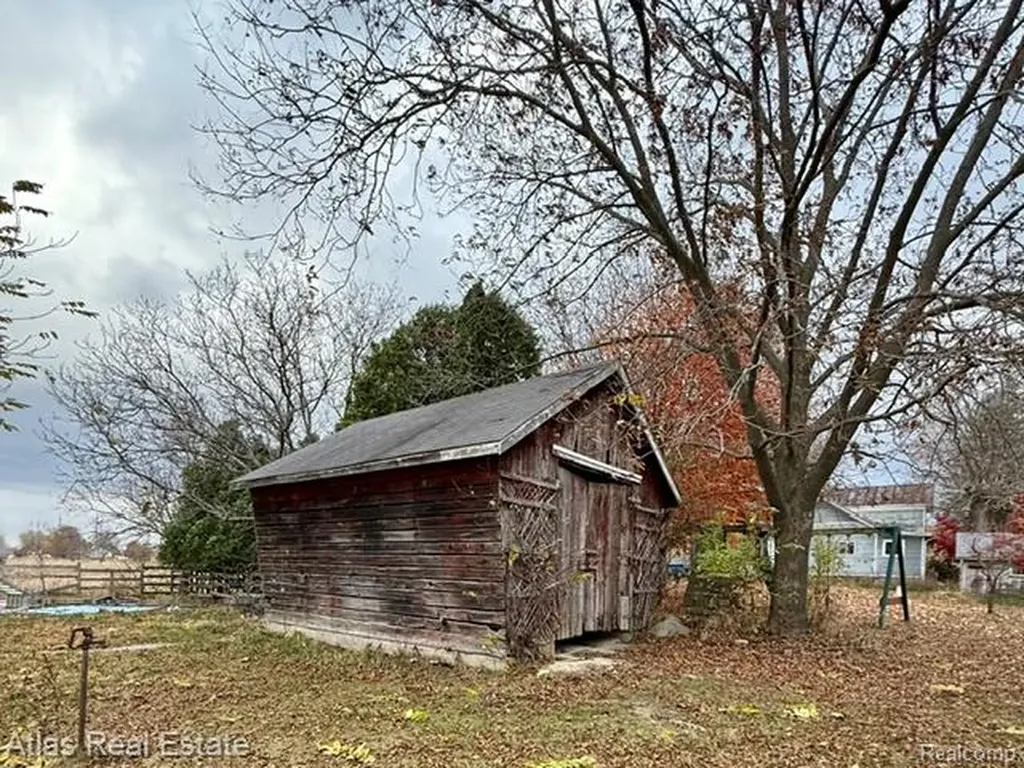 7448 Gale Road Atlas Township MI 48439