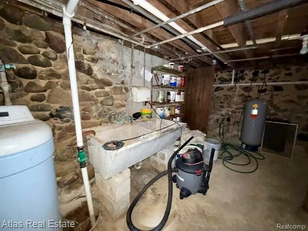 7448 Gale Road Atlas Township MI 48439