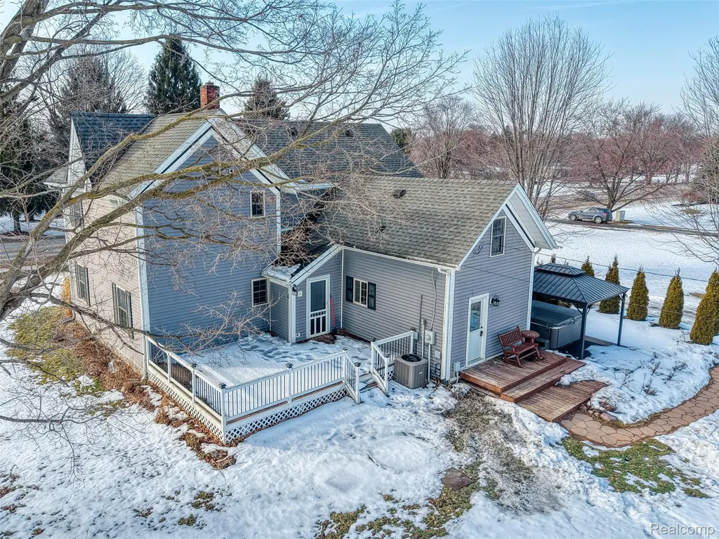 3342 Oak Grove Road Howell Township MI 48855