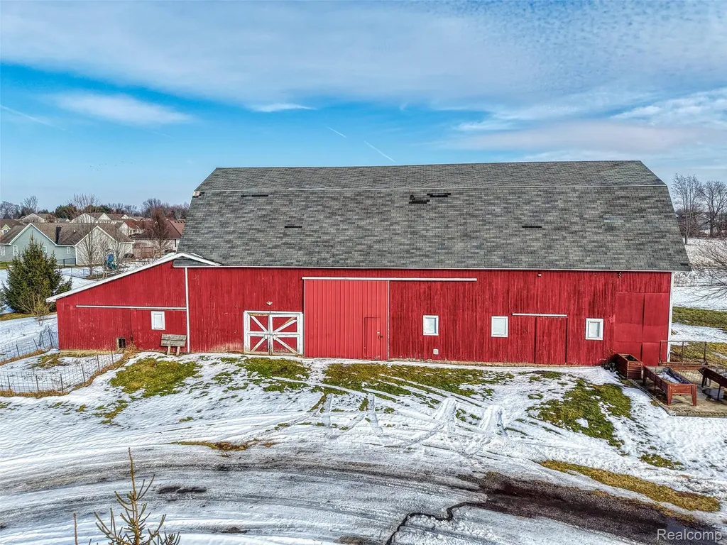 3342 Oak Grove Road Howell Township MI 48855