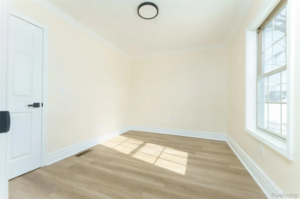 3342 Oak Grove Road Howell Township MI 48855