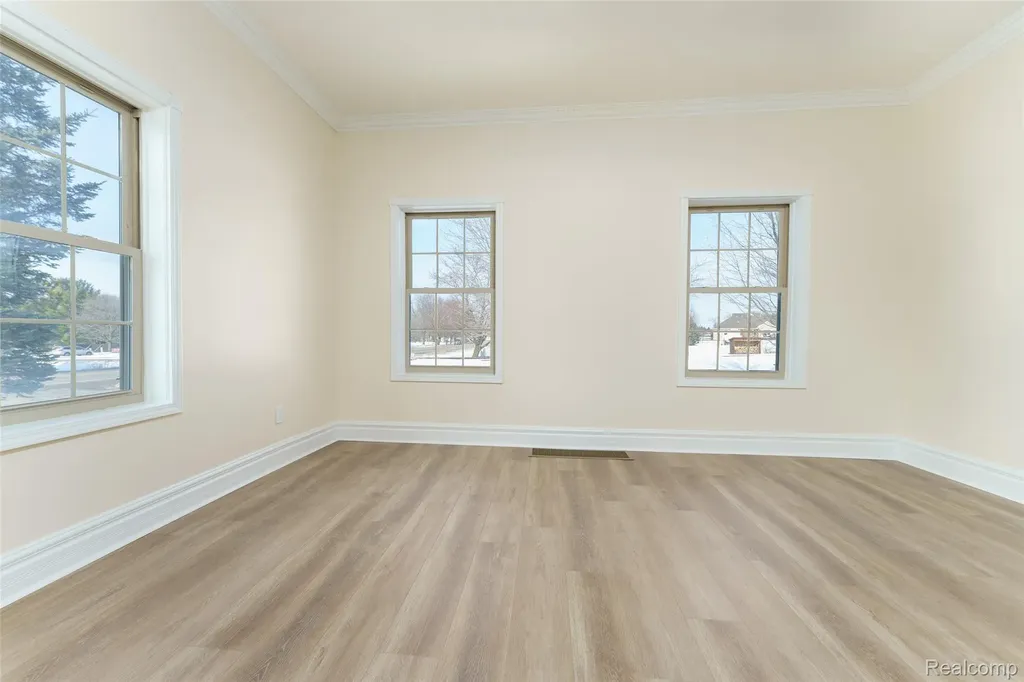 3342 Oak Grove Road Howell Township MI 48855