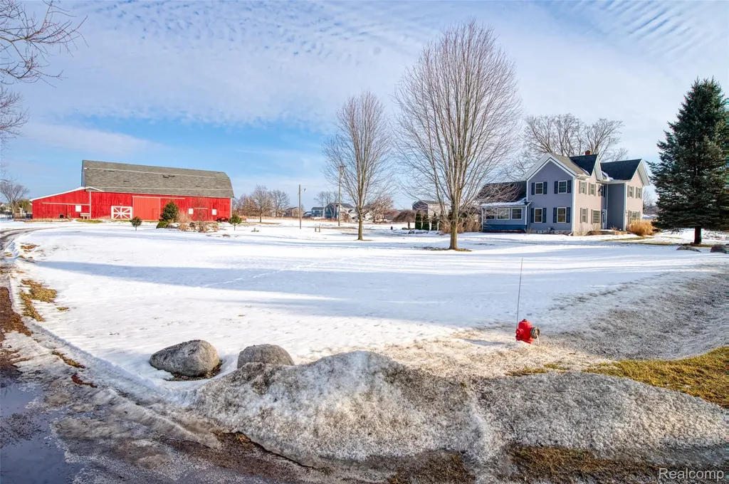 3342 Oak Grove Road Howell Township MI 48855