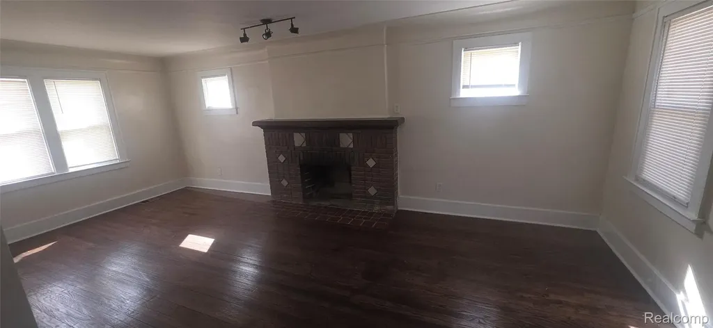 10428 Marne Street Detroit City MI 48224