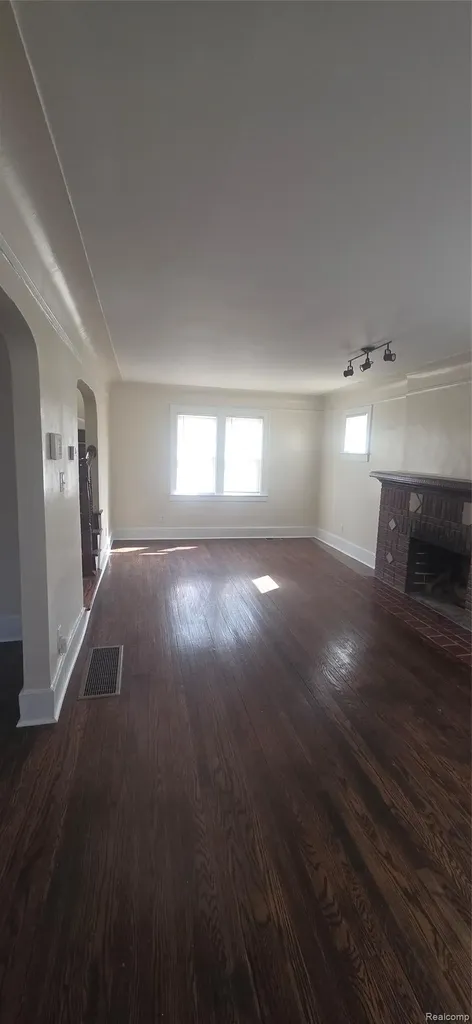 10428 Marne Street Detroit City MI 48224