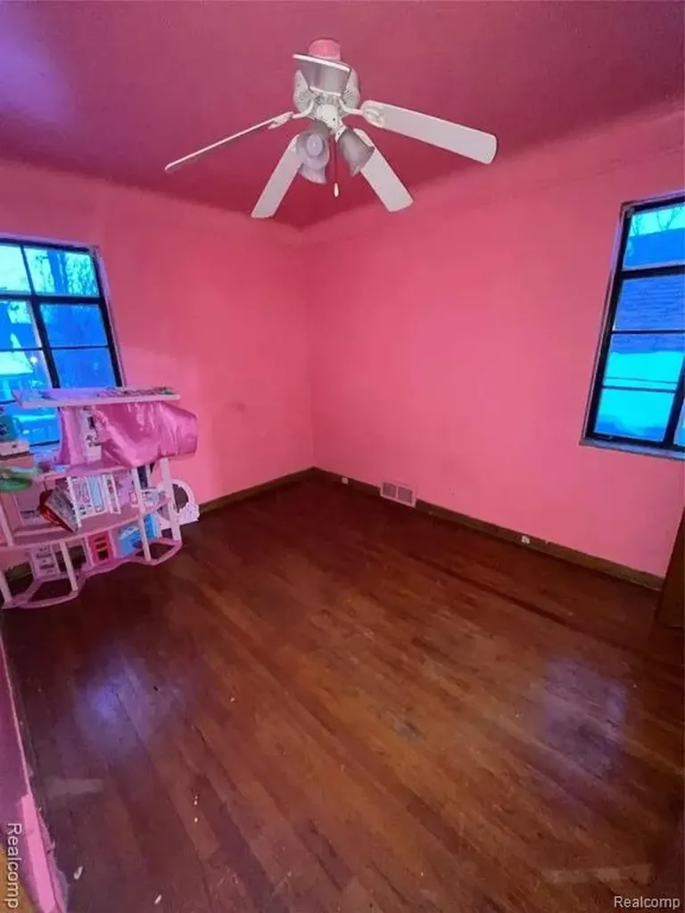 5765 Devonshire Road Detroit City MI 48224