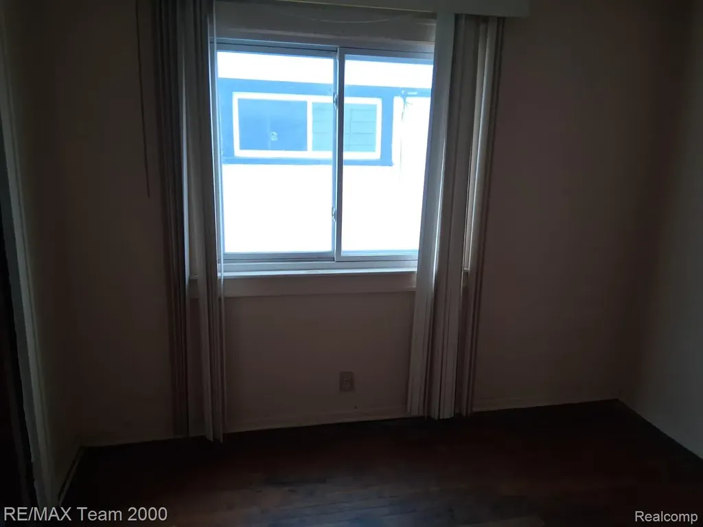 13235 Freeland Detroit City MI 48227
