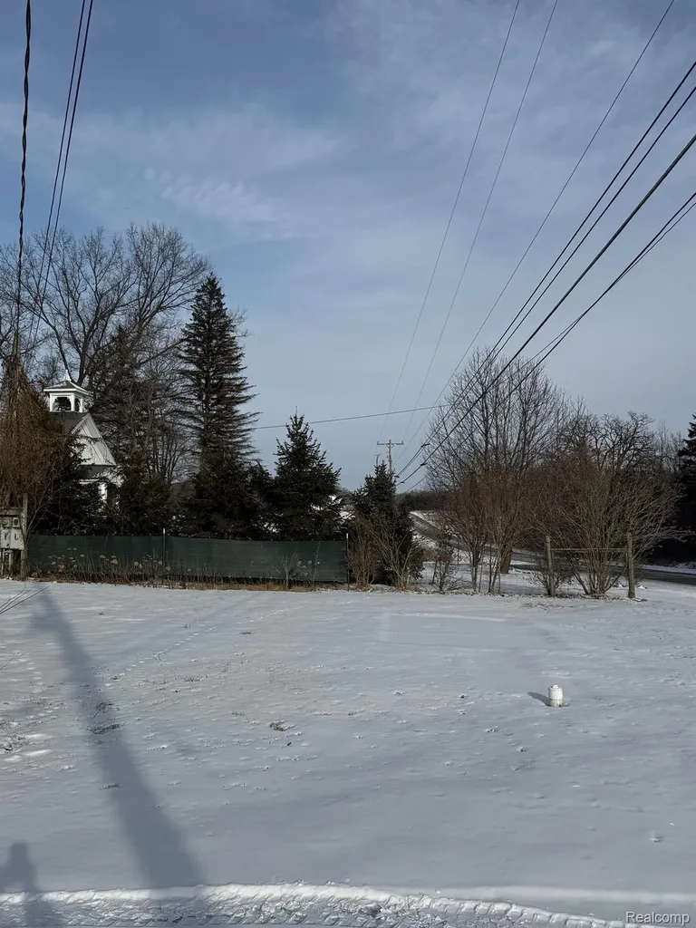 6934 Lansing Avenue Rives Township MI 49201