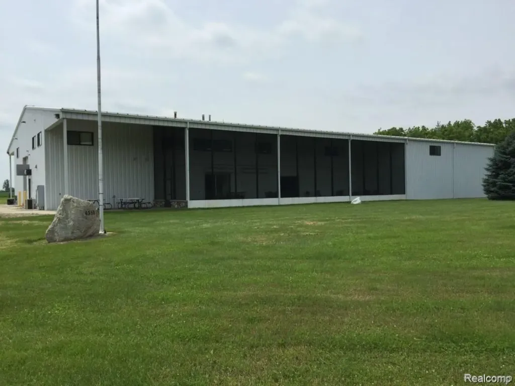 6350 Wolf Road Burnside Township MI 48416